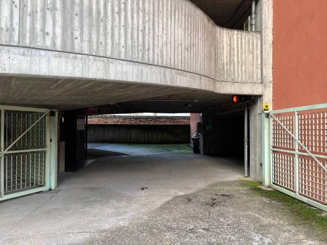 Box / Garage in vendita a Fidenza PR