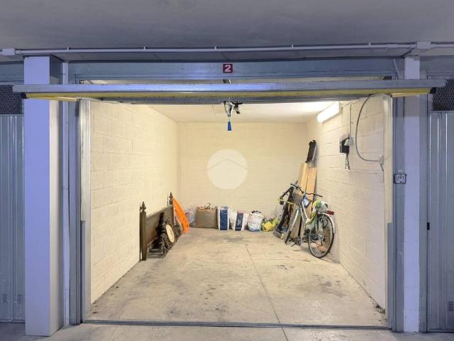Box / Garage in vendita a Firenze FI
