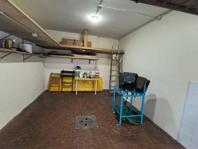 Box / Garage in vendita a Firenze FI
