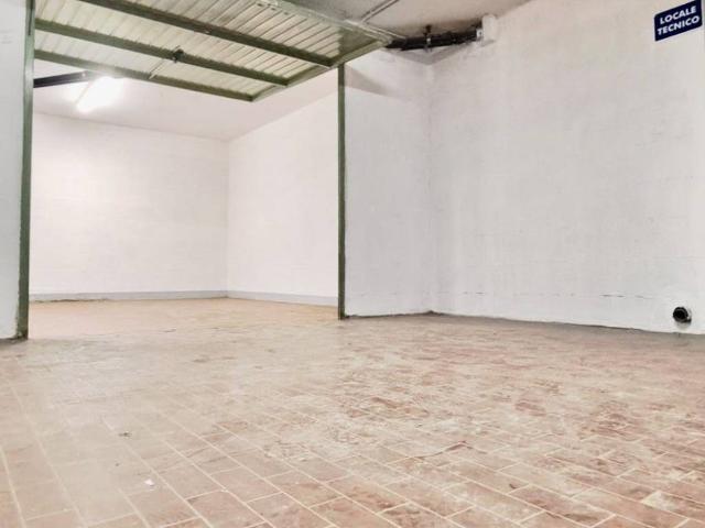 Box / Garage in vendita a Firenze FI