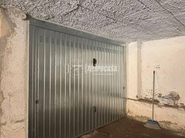 Box / Garage in vendita a Fiumicino RM