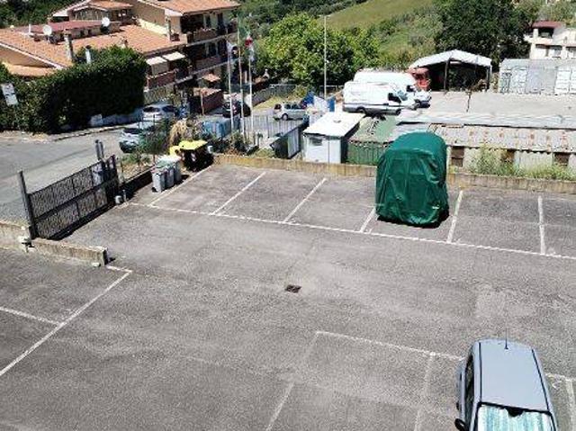 Box / Garage in vendita a Fonte Nuova RM