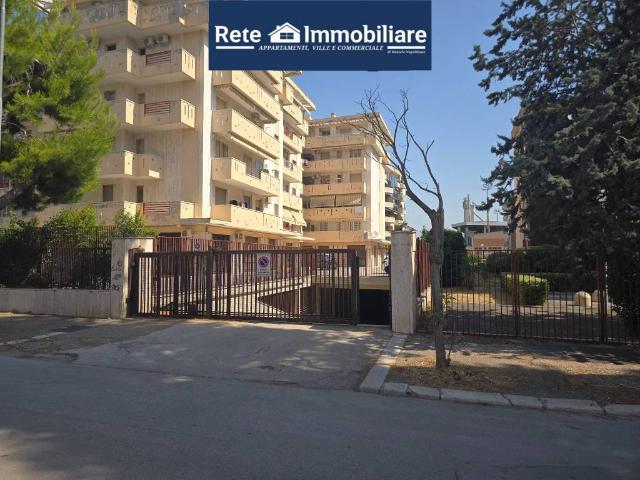 Box / Garage in vendita a Foggia FG