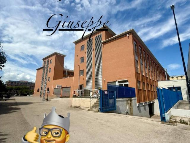 Box / Garage in vendita a Foggia FG