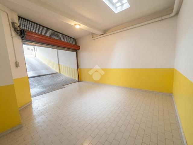 Box / Garage in vendita a Foggia FG