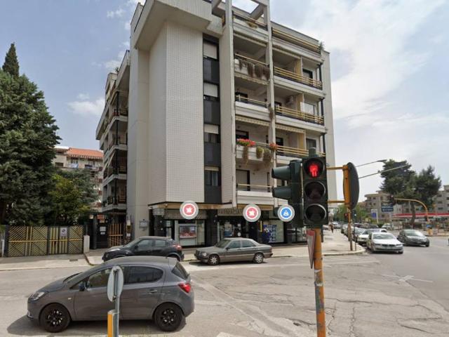 Box / Garage in vendita a Foggia FG
