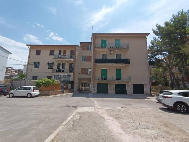 Box / Garage in vendita a Foggia FG
