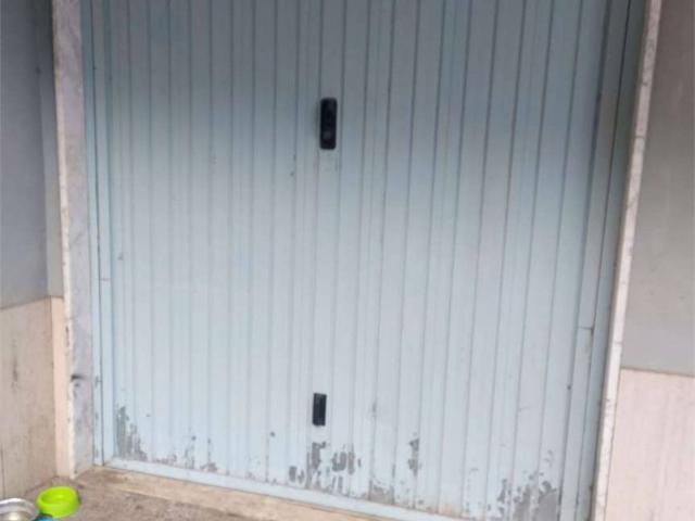 Box / Garage in vendita a Formia LT