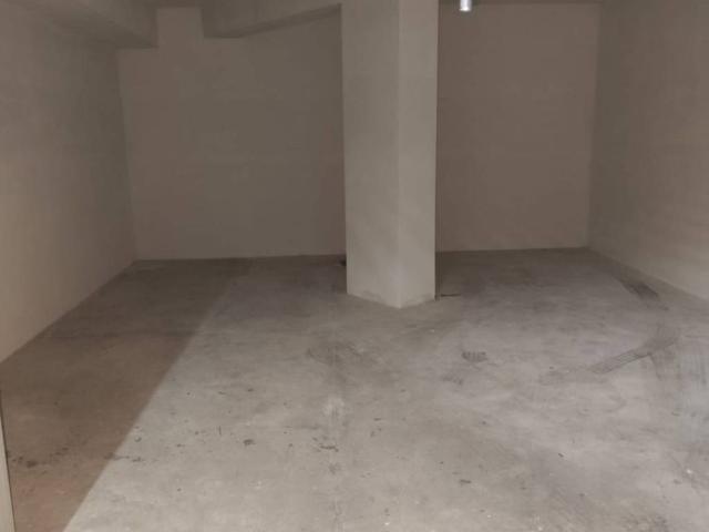 Box / Garage in vendita a Formia LT