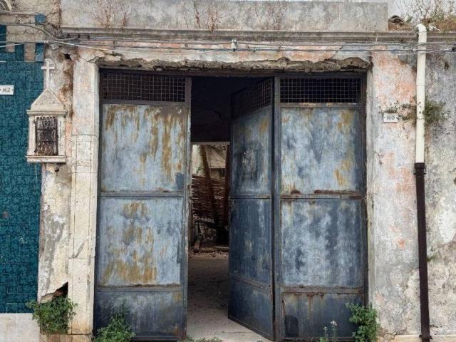 Box / Garage in vendita a Floridia SR