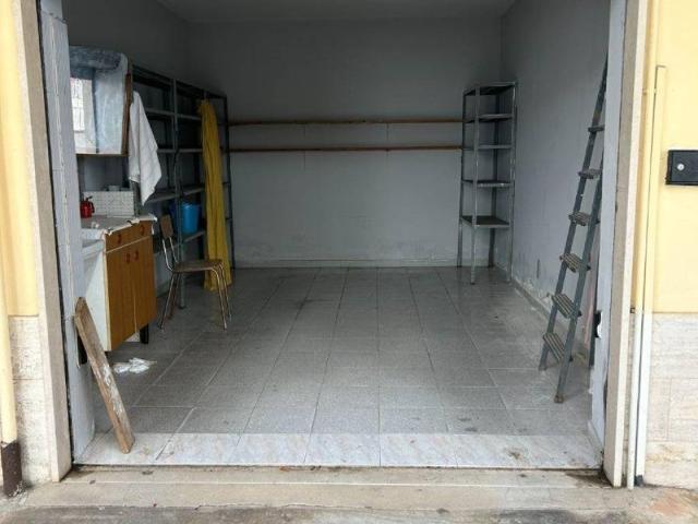 Box / Garage in vendita a Gaeta LT