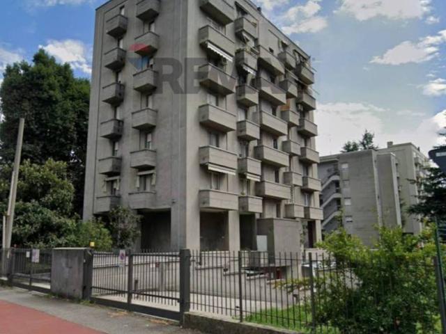 Box / Garage in vendita a Gallarate VA