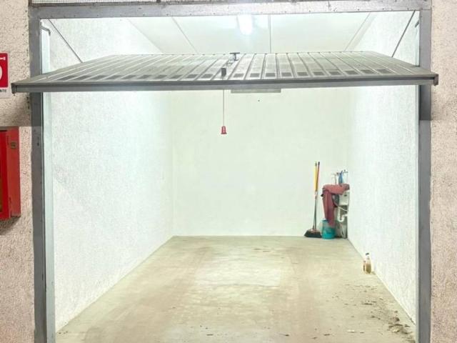 Box / Garage in vendita a Garlenda SV