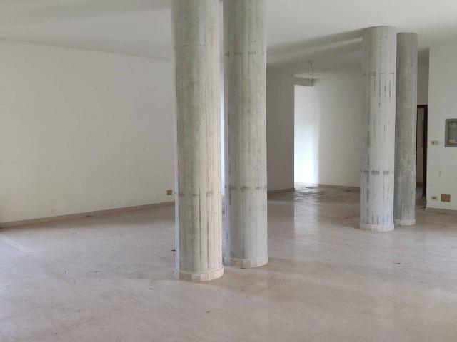Box / Garage in vendita a Gemona del Friuli UD