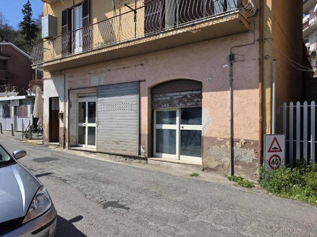 Box / Garage in vendita a Genazzano RM