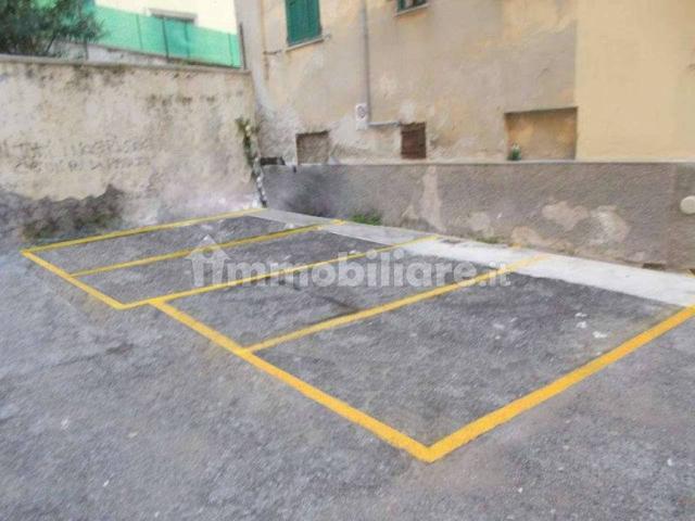 Box / Garage in vendita a Genova GE