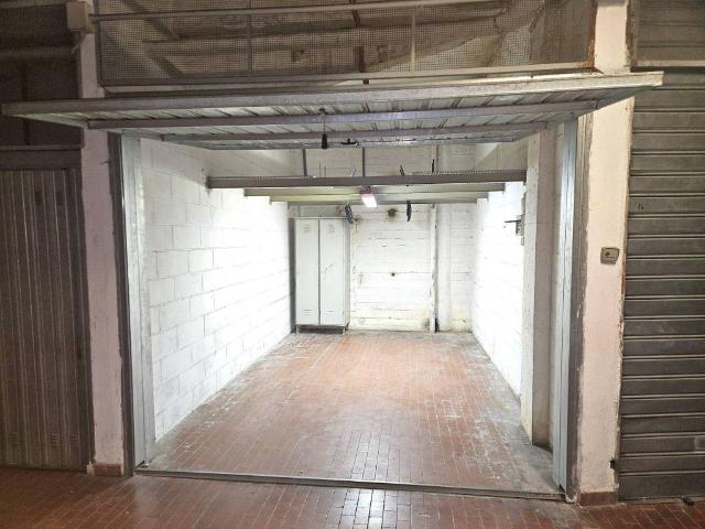 Box / Garage in vendita a Genova GE