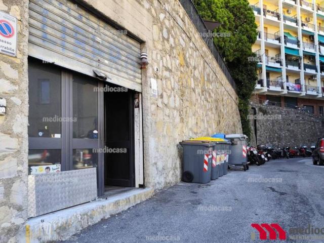 Box / Garage in vendita a Genova GE