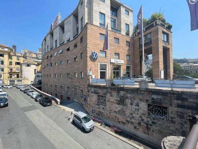 Box / Garage in vendita a Genova GE