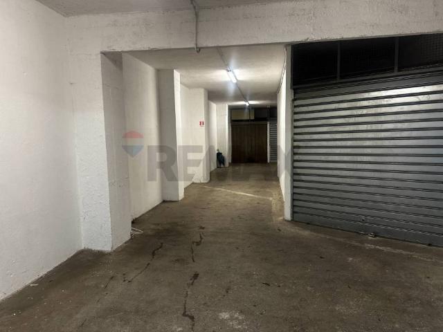 Box / Garage in vendita a Genova GE