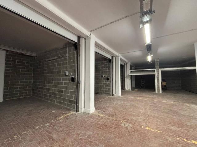 Box / Garage in vendita a Genova GE