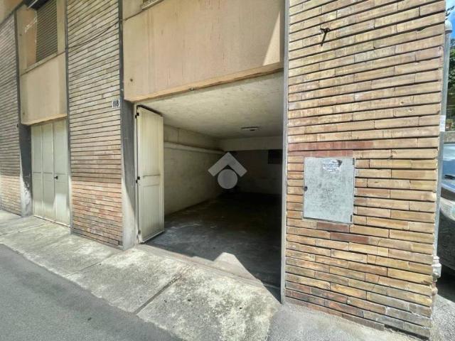 Box / Garage in vendita a Genova GE