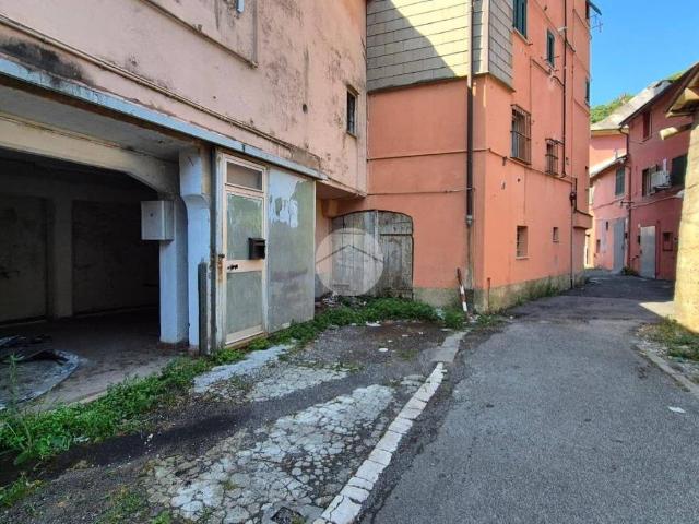 Box / Garage in vendita a Genova GE