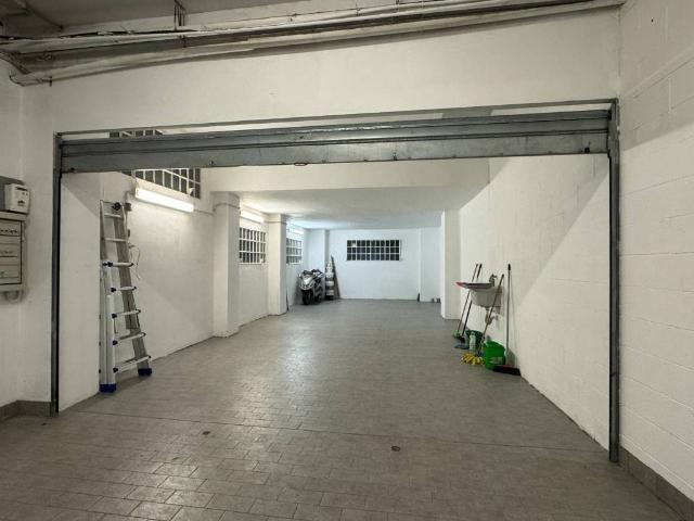 Box / Garage in vendita a Genova GE