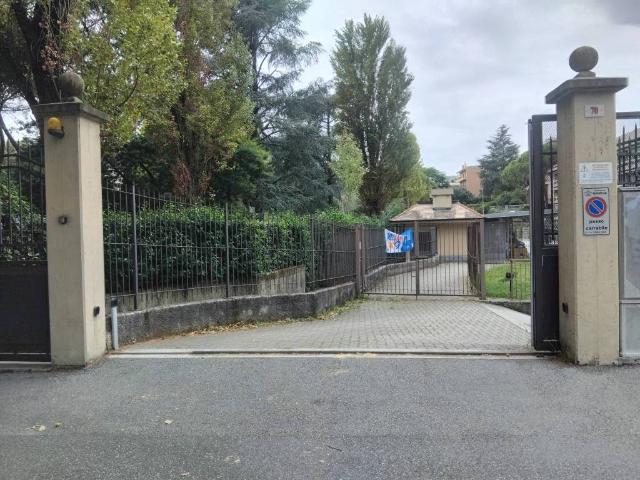 Box / Garage in vendita a Genova GE