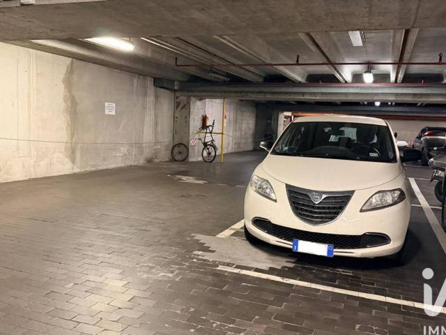 Box / Garage in vendita a Genova GE