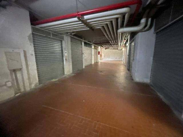 Box / Garage in vendita a Genova GE