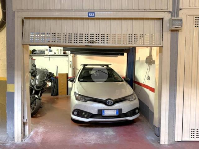 Box / Garage in vendita a Genova GE