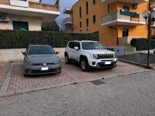 Box / Garage in vendita a Giulianova TE