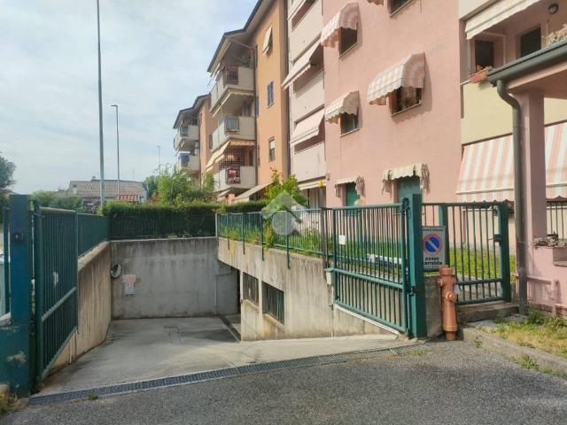 Box / Garage in vendita a Gorgonzola MI