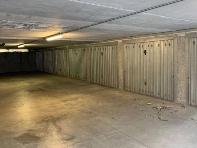 Box / Garage in vendita a Gorla Minore VA