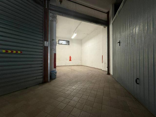 Box / Garage in vendita a Imperia IM