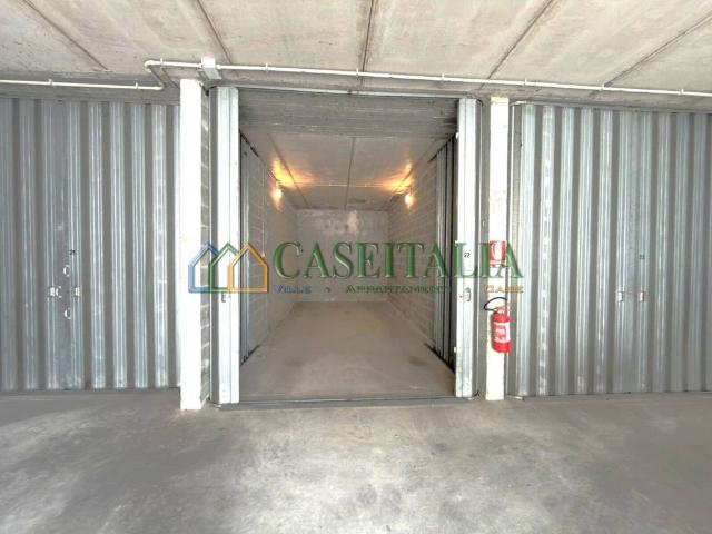 Box / Garage in vendita a Ivrea TO