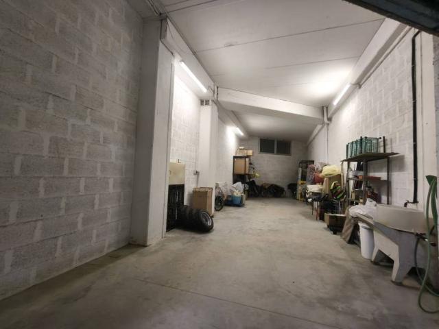 Box / Garage in vendita a Jesi AN