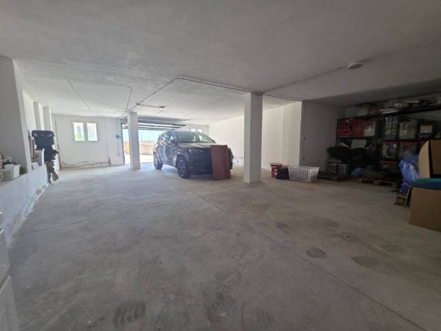 Box / Garage in vendita a La Maddalena OT