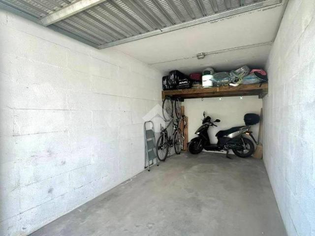 Box / Garage in vendita a Ladispoli RM
