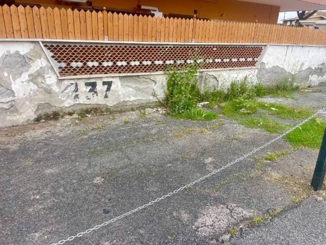 Box / Garage in vendita a Ladispoli RM