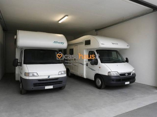 Box / Garage in vendita a Laives BZ
