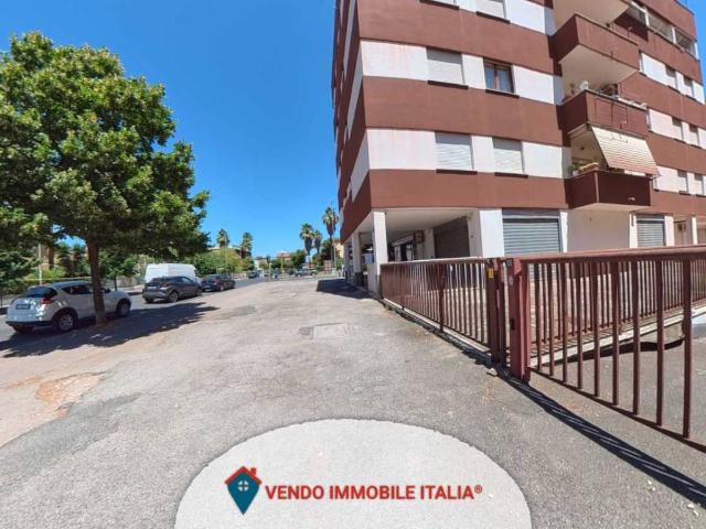 Box / Garage in vendita a Latina LT