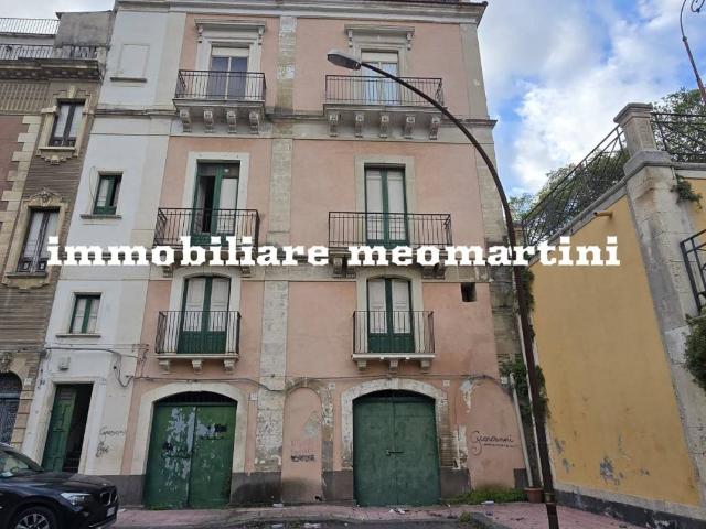 Box / Garage in vendita a Lentini SR