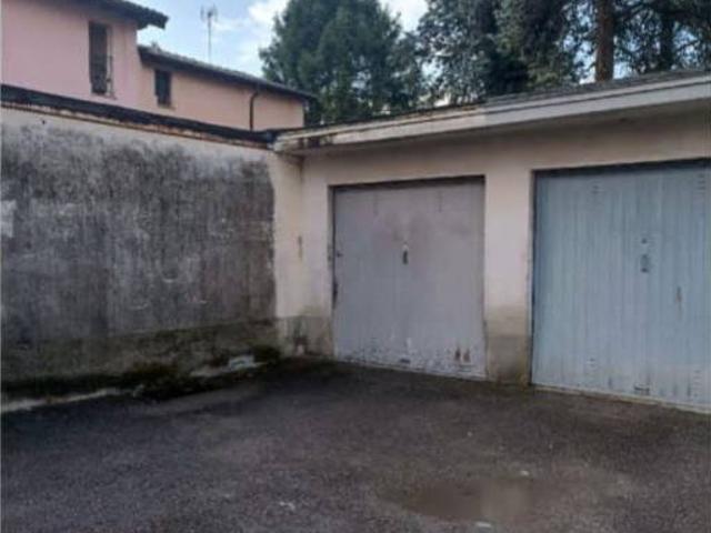Box / Garage in vendita a Lecco LC