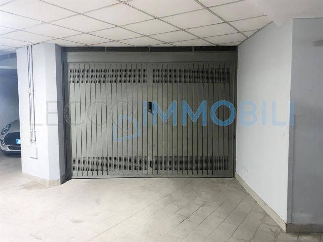 Box / Garage in vendita a Lecco LC
