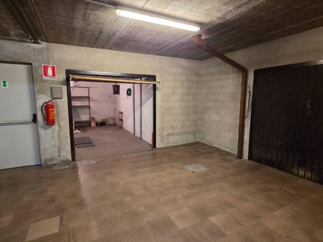 Box / Garage in vendita a Legnano MI