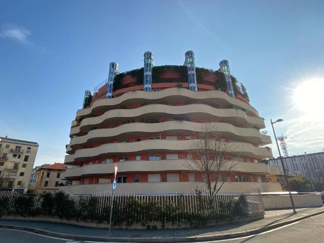Box / Garage in vendita a Legnano MI
