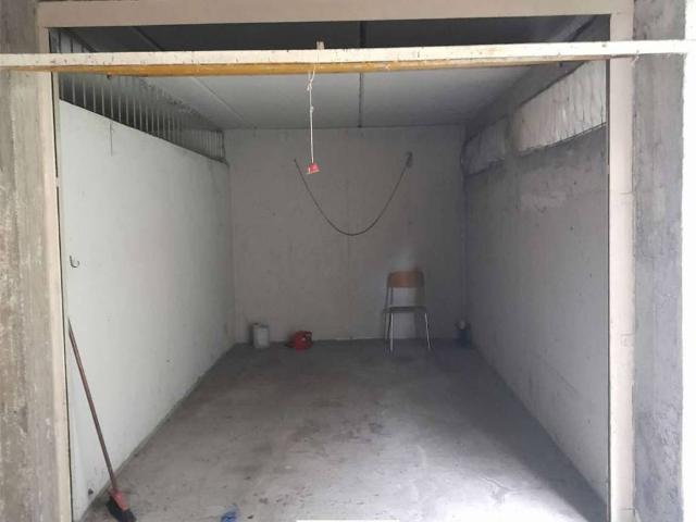 Box / Garage in vendita a Legnano MI