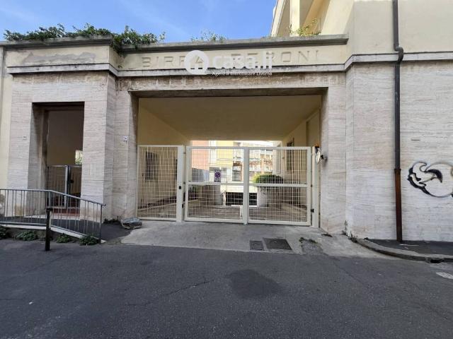 Box / Garage in vendita a Livorno LI